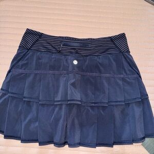 Lululemon Athletica Dark Blue Pleated Mini Skirt